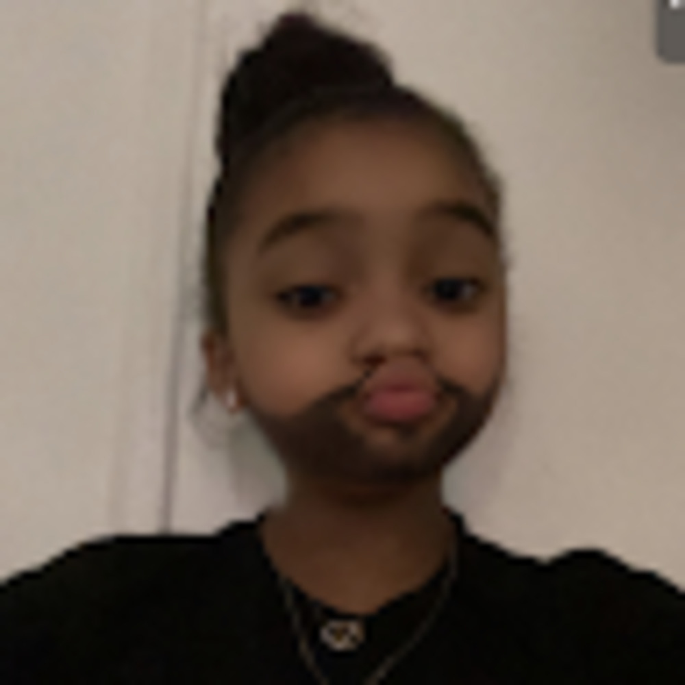 Meet your Posher, Briana